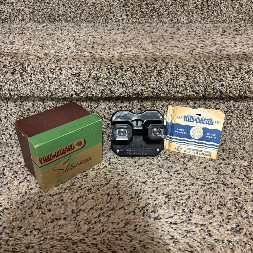 Vintage View-Master Stereoscope with Reels